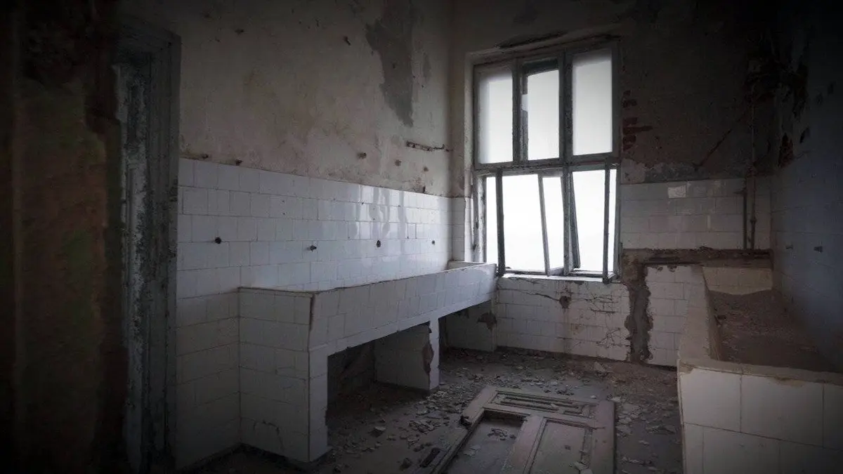 Structures oubliées S08E04 Le complexe militaire de Saint Kirik