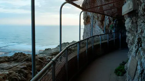 Structures oubliées Les secrets de Gibraltar
