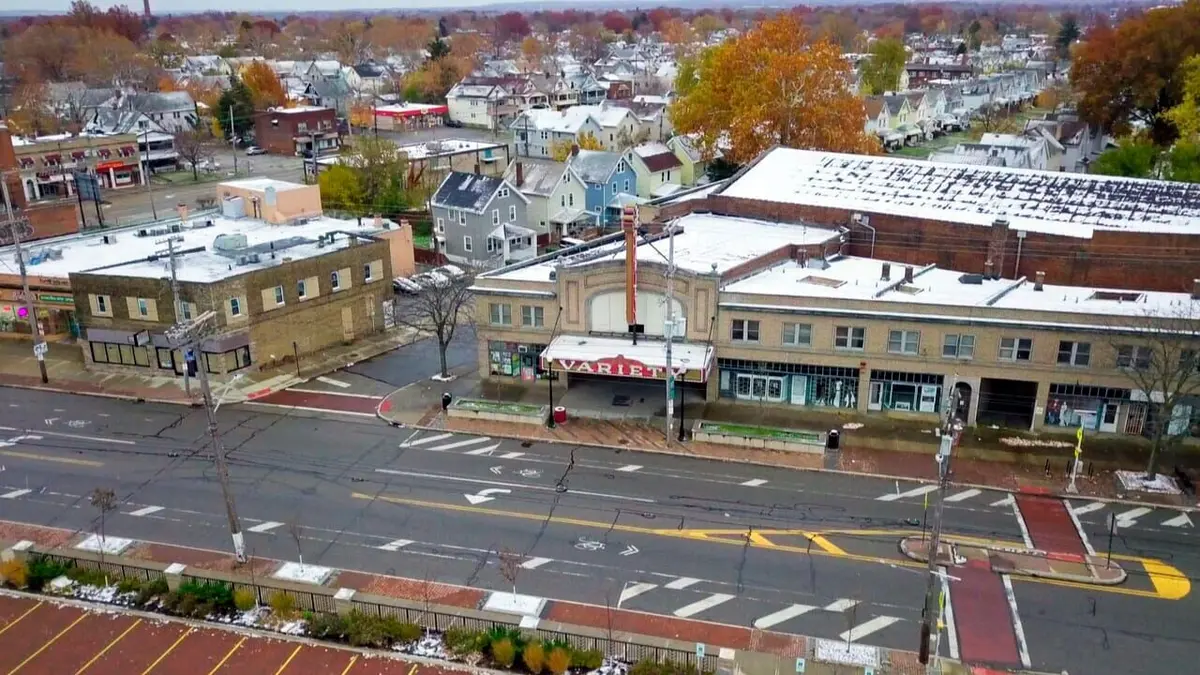 Structures oubliées Assaut dans les Balkans