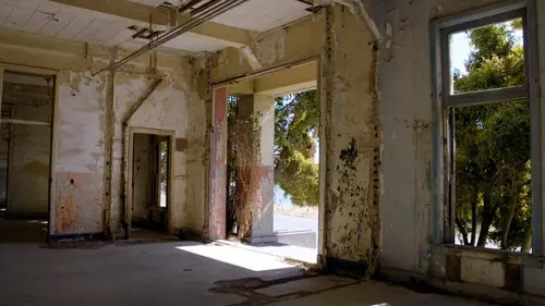 Structures oubliées Les ruines des batailles passées