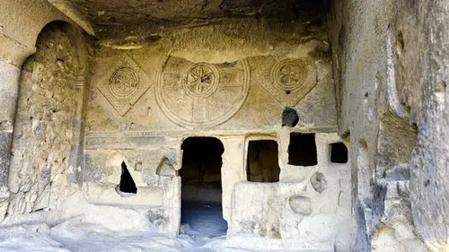 Structures oubliées Le château de la Mothe-Chandeniers