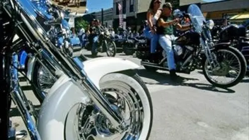 Sturgis, voyage au pays des bikers