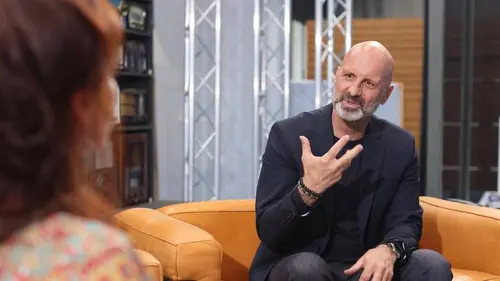 Suisse en scène Roland Vouilloz