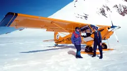 Suisse, en vol avec des pilotes des glaciers