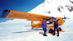 Suisse, en vol avec des pilotes des glaciers