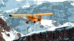 Suisse, en vol avec des pilotes des glaciers