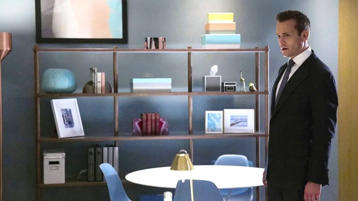 Suits S07E10 Donna