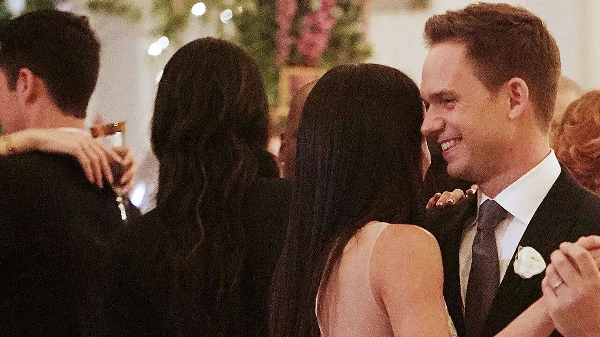 Suits S07E16 Good bye