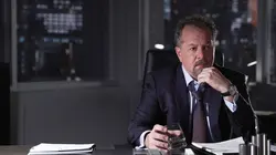 Suits: avocats sur mesure S08E16 Harvey
