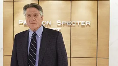 Suits, avocats sur mesure S04E12 Qui respecte qui ?