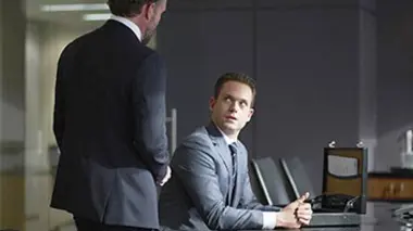 Suits, avocats sur mesure S05E07 Un coup de maître