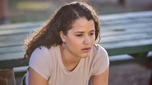 Casting Summer Bay S37E87