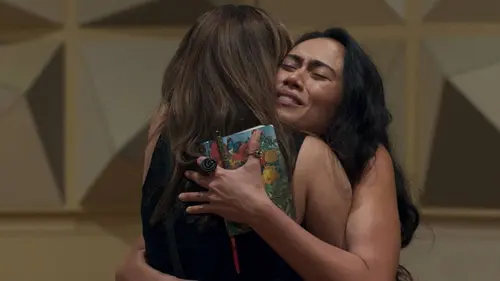 Casting Summer Bay S37E149