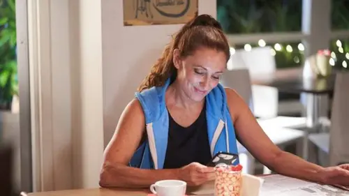 Home and Away S32E201