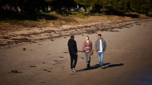 Home and Away S34E36