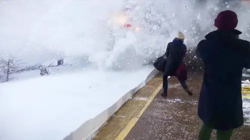 Super danger : quand les éléments se déchaînent E03