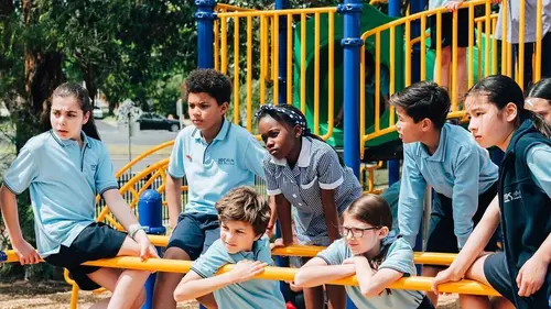 Super détectives ! S01E09 L'affaire de l'excursion prometteuse