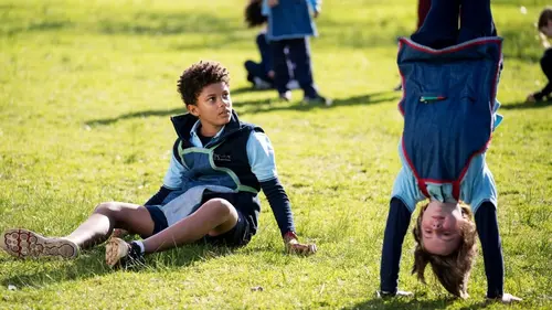 Super détectives ! S01E10 L'affaire du carnet vraiment introuvable