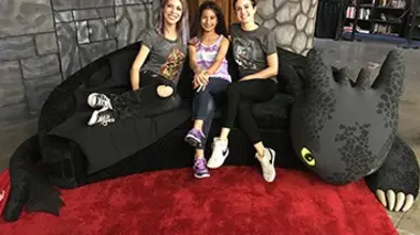 Sharknado et un héros de comics