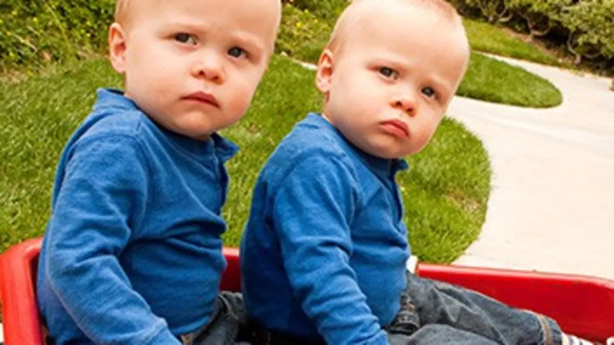 Super Nanny Parents sur le tard, nous ne nous en sortons pas avec nos jumeaux