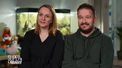 Super Nanny S10E01 Super Nanny : halte aux écrans et à la malbouffe