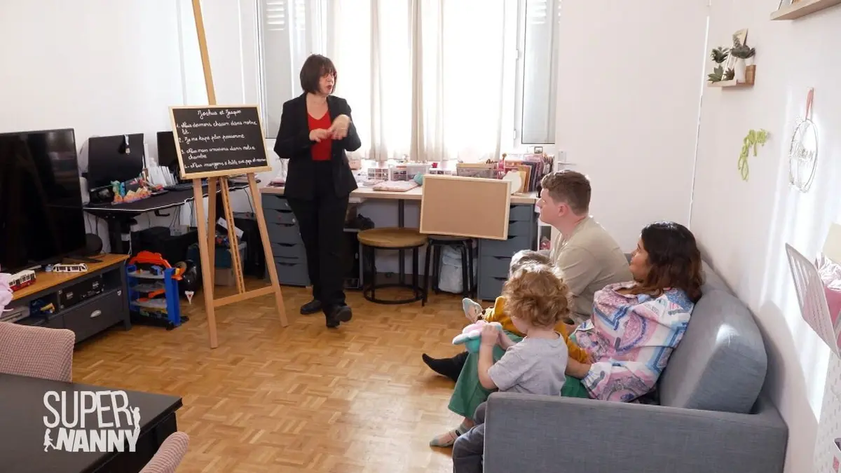 Visuel de Super Nanny Famille recomposée : comment rester soudés quand la famille implose !