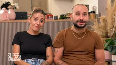 Super Nanny S10E104 Familles nombreuses et trop de bruit à la maison : Super Nanny aidez-nous !
