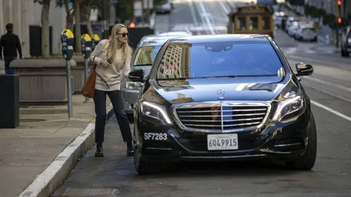 Super Pumped : La face cachée d'Uber S01E03 En guerre