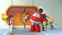 Super Wings, paré au décollage ! S06E33 La pizza géante