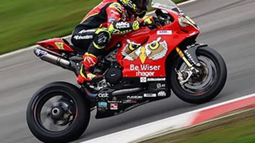 3e manche. 1re course Superbike Championnat britannique 2018