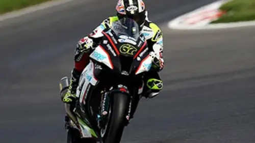 5e manche. 1re course Superbike Championnat britannique 2015