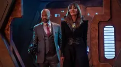 Supergirl  S06E18 Le totem de l'amour