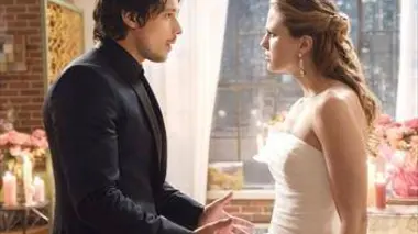 Supergirl S02E13 Mariage forcé