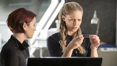 Supergirl S03E07 La renaissance du mal