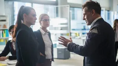 Supergirl S03E12 Le mal mis à mal