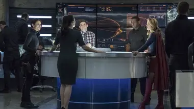 Supergirl S03E17 L'union terrible