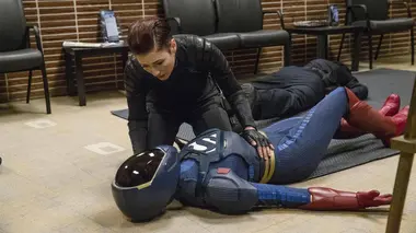 Supergirl S04E04 Non-violence
