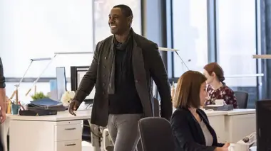 Supergirl S04E12 La voleuse de diamants