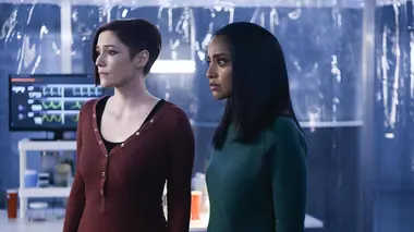 Supergirl S04E19 Le pouvoir des mots
