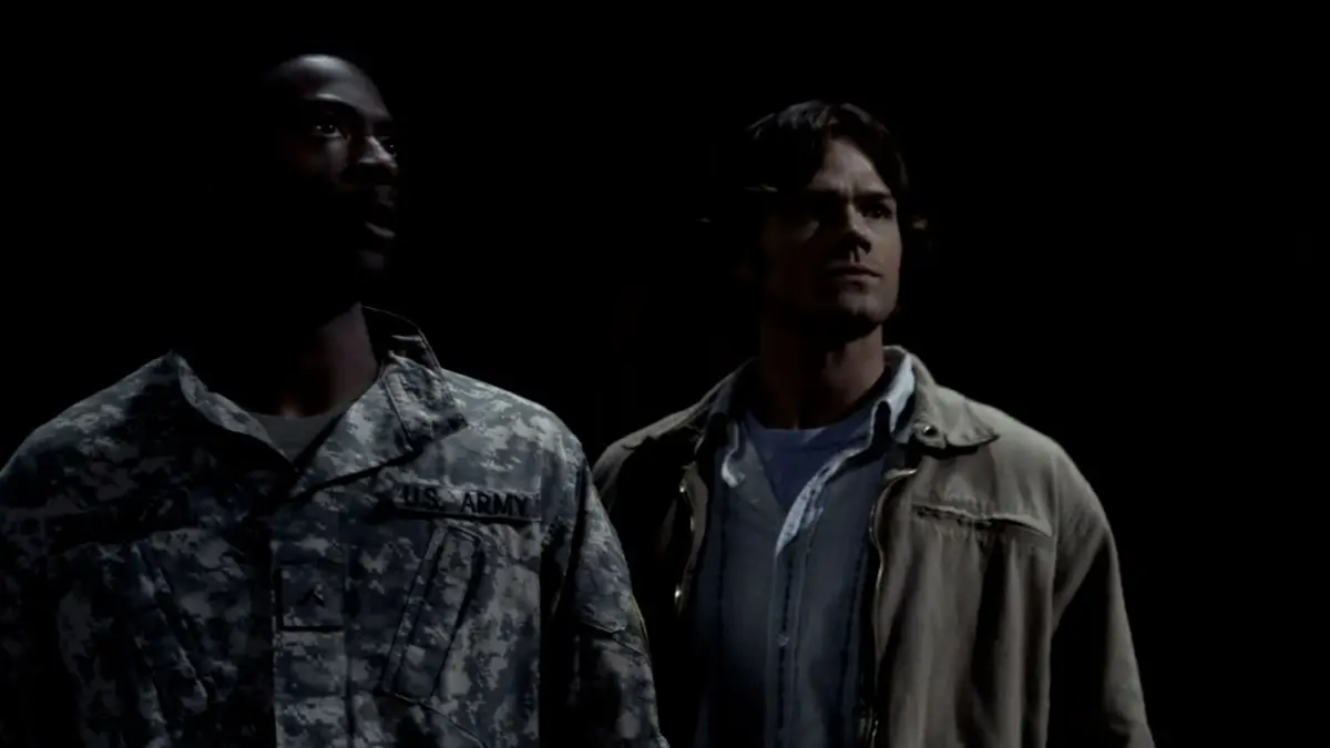 Supernatural S02E21 L'armée des ténèbres