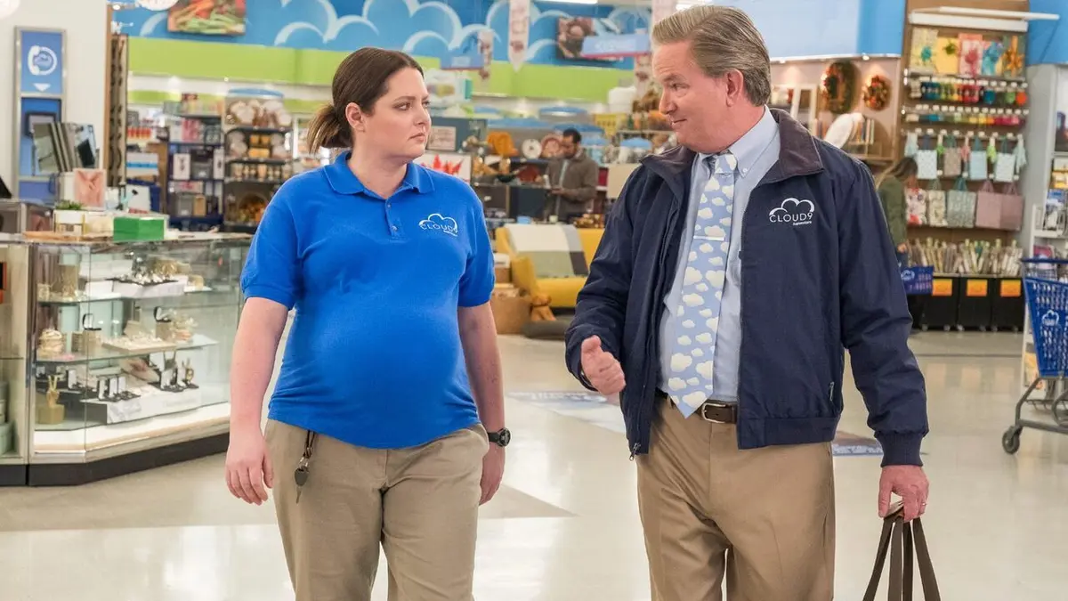 Superstore S04E05 Le jour de la cigogne