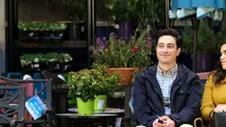 Superstore S04E19 Laser game
