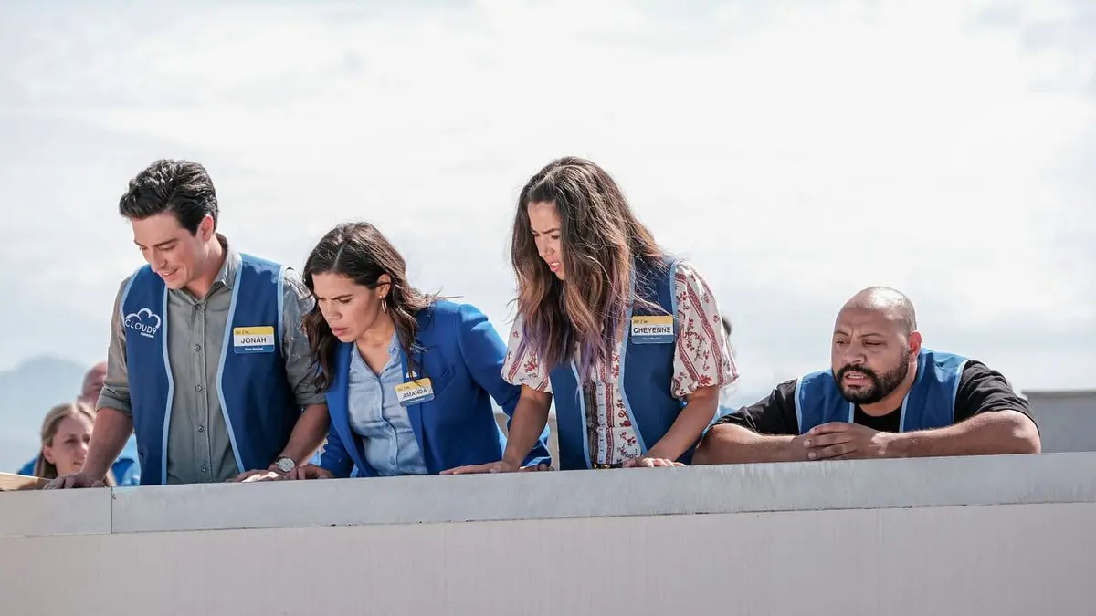 Superstore S05E01 Cloud 9.0
