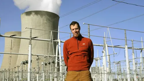 Superstructures SOS S01E01 Attention radiation !