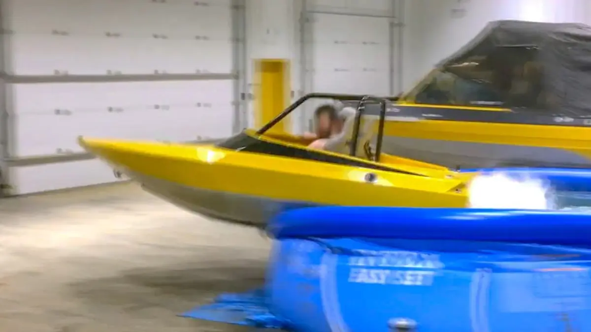Sur le vif : vidéos insolites Aéroports, gares et bagarres