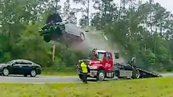 Sur le vif : vidéos insolites  Désastres ambulants