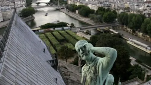 Sur les toits de Paris