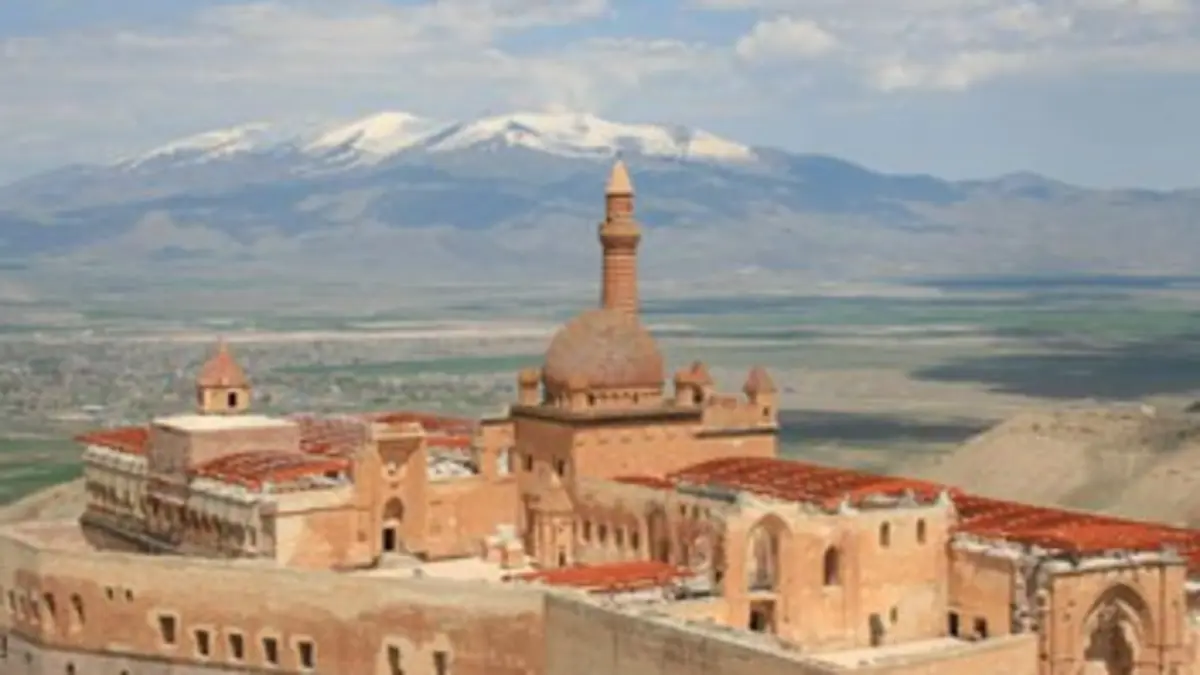 Sur les traces de l'Arche de Noé