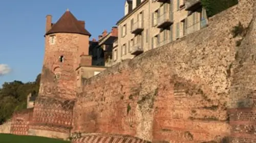 Sur nos traces E08 Le guerrier gaulois