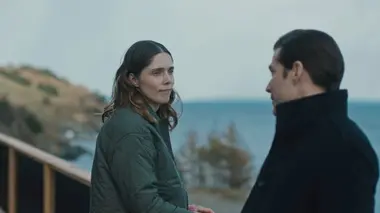 SurrealEstate S02E05 Portrait inachevé